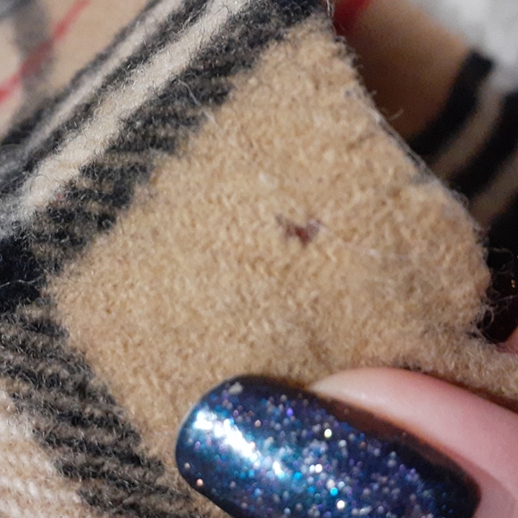 Vtg Burberry Lambswool Scarf - Picture 5 of 9